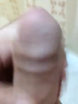 Snapshot of carvalhesco chatting on February 28, 2026, 12:10 am carvalhesco online show from February 28, 2026, 12:10 am