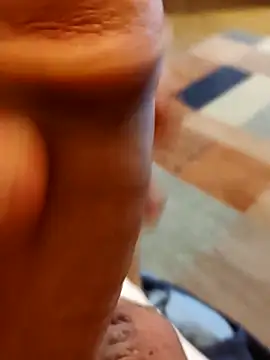 Snapshot of carvalhesco chatting on January 6, 2026, 3:10 am carvalhesco online show from January 6, 2026, 3:10 am