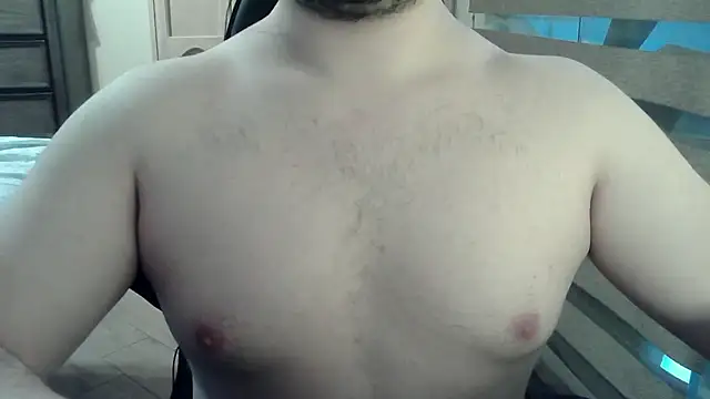 Snapshot of Himbo_fox chatting on May 21, 2026, 2:09 am Himbo fox online show from May 21, 2026, 2:09 am