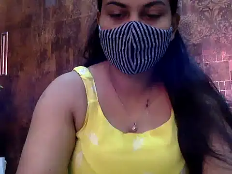 Snapshot of HaaniKaur chatting on March 13, 2025, 6:58 am HaaniKaur online show from March 13, 2025, 6:58 am
