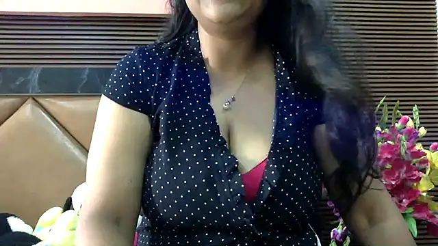 Snapshot of HaaniKaur chatting on September 11, 2025, 6:46 am HaaniKaur online show from September 11, 2025, 6:46 am
