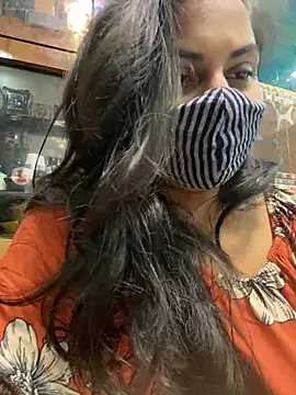 Snapshot of HaaniKaur chatting on January 7, 2025, 5:20 pm HaaniKaur online show from January 7, 2025, 5:20 pm