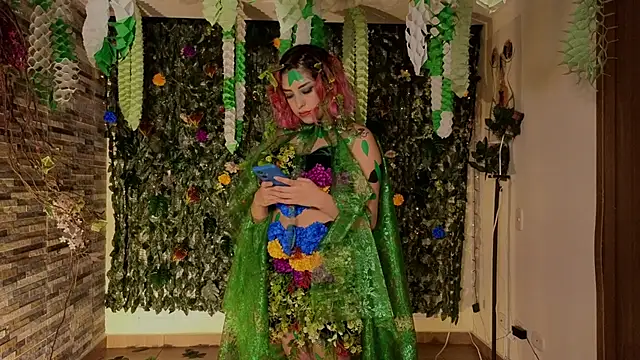 Snapshot of Hairyandsexysalma chatting on March 20, 2025, 5:02 am Hairyandsexysalma online show from March 20, 2025, 5:02 am