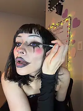 Gothbabbi online show from February 5, 2026, 8:59 pm