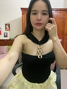 LiLi-Kirix99 online show from July 12, 2026, 8:31 pm