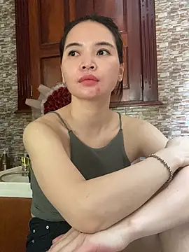 LiLi-Kirix99 online show from June 16, 2026, 7:41 am
