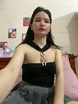 LiLi-Kirix99 online show from June 19, 2026, 1:17 pm