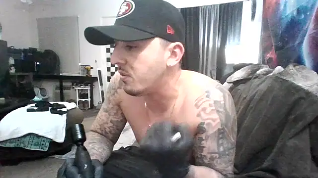 Antoniothedon online show from December 18, 2024, 1:26 am