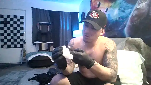 Antoniothedon online show from December 8, 2024, 6:43 am