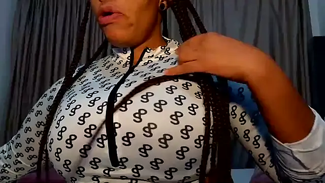 Snapshot of SexyFreaky_ chatting on January 18, 2026, 7:28 pm SexyFreaky online show from January 18, 2026, 7:28 pm