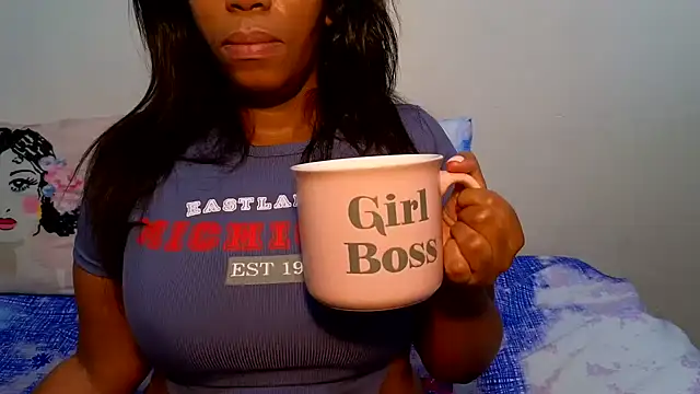 Snapshot of SexyFreaky_ chatting on March 2, 2025, 9:54 am SexyFreaky online show from March 2, 2025, 9:54 am