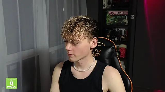 Keytaro online show from October 22, 2025, 11:58 pm