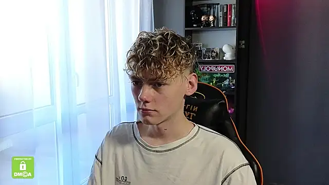 Keytaro online show from October 29, 2025, 9:19 am