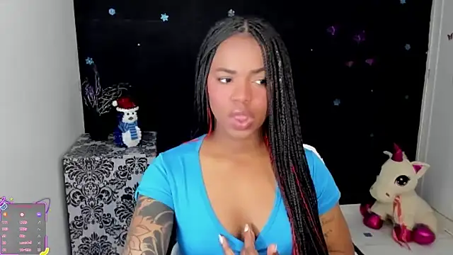 Marce 22 online show from November 24, 2025, 7:03 pm