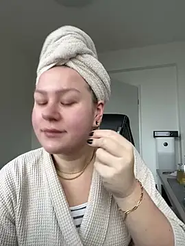 Fancy-Francy online show from February 18, 2025, 7:54 am