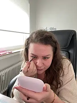 Fancy-Francy online show from February 25, 2025, 12:38 pm