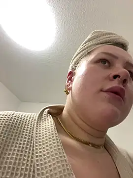 Fancy-Francy online show from January 8, 2025, 4:22 pm