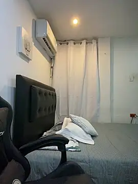 Snapshot of Belissa_miller chatting on March 3, 2026, 7:10 pm Belissa miller online show from March 3, 2026, 7:10 pm