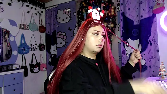 lussyevans24 online show from December 15, 2025, 6:19 am