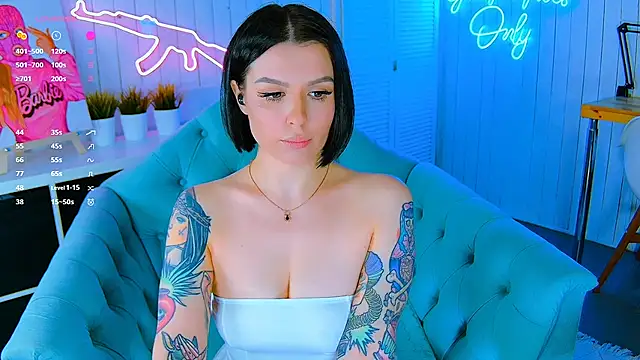 My toys pink online show from April 2, 2026, 9:32 pm