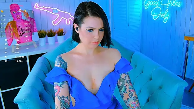 My toys pink online show from March 29, 2026, 7:04 pm