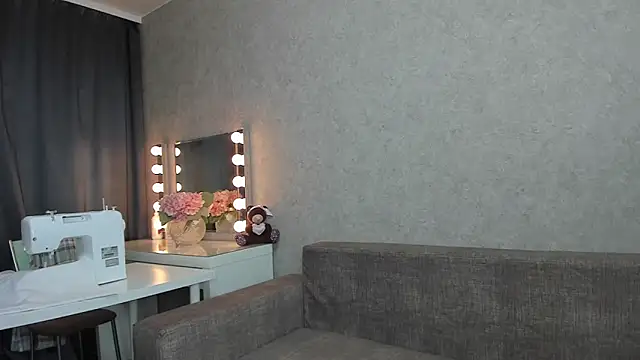 Snapshot of angelica_marquise chatting on February 10, 2025, 12:50 pm angelica marquise online show from February 10, 2025, 12:50 pm