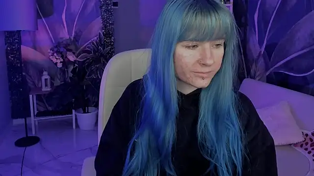 LexiWenford online show from September 30, 2025, 2:39 am