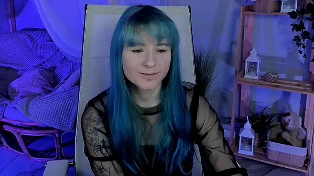 LexiWenford online show from October 6, 2025, 3:08 am