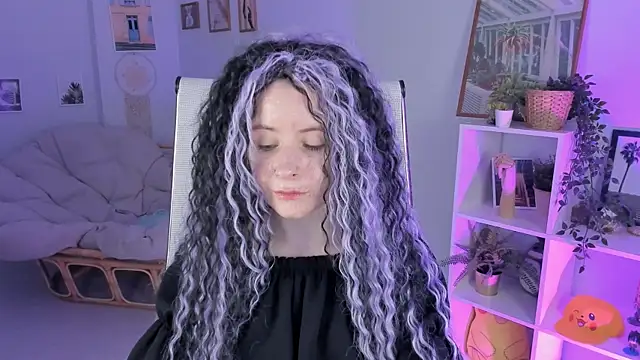 LexiWenford online show from March 20, 2025, 5:46 am