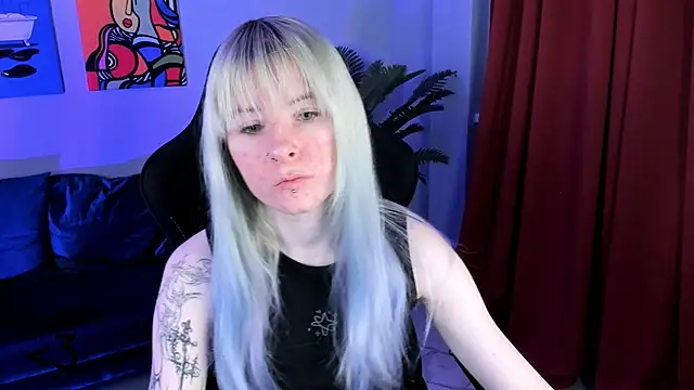 LexiWenford online show from November 27, 2025, 3:29 am