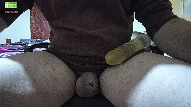 Papi Loveclits online show from May 15, 2026, 4:16 pm