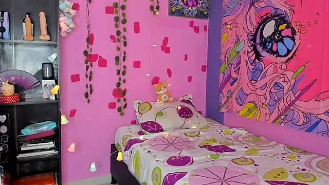 kittyzenn online show from March 9, 2025, 7:12 am