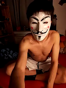 Dennis 2024 online show from March 2, 2025, 11:28 pm