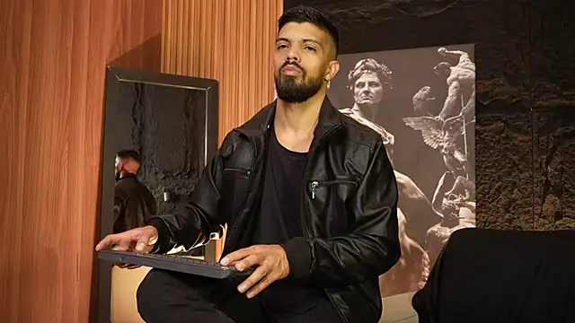 DannSaenz online show from September 14, 2025, 10:37 am