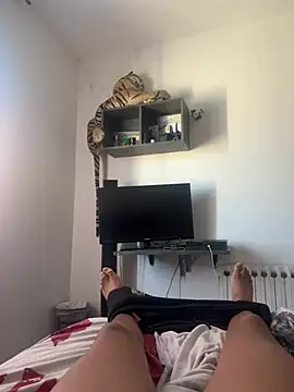 Lilyassjdhz online show from April 22, 2026, 1:40 pm