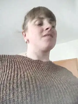 CoddessCrystal online show from March 26, 2026, 2:04 pm