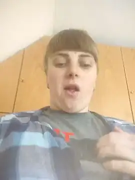 CoddessCrystal online show from March 3, 2026, 8:32 am