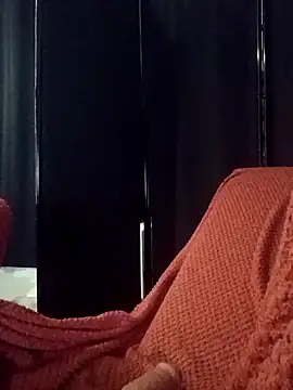 Snapshot of april_show_her chatting on October 27, 2025, 10:16 am april show her online show from October 27, 2025, 10:16 am