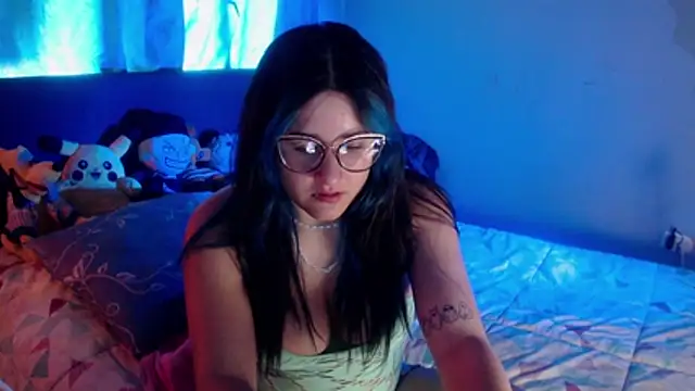 Snapshot of luna_palmerau chatting on June 15, 2026, 2:39 pm luna palmerau online show from June 15, 2026, 2:39 pm