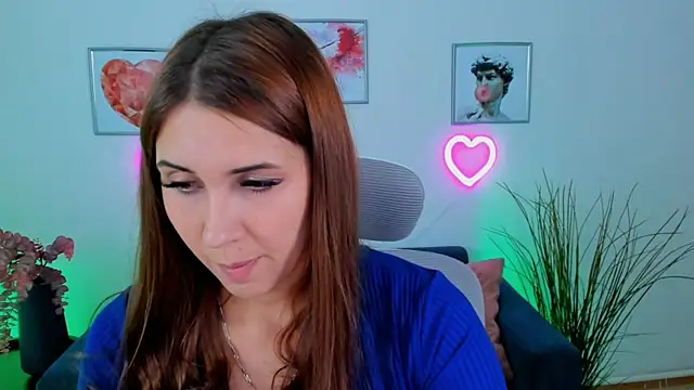 NellieMccaffrey online show from December 14, 2024, 1:38 am