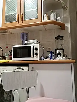 Laanegraofficial  online show from March 18, 2025, 7:12 pm