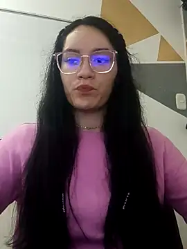 Snapshot of valeryy_rosse chatting on March 1, 2025, 3:53 am valeryy rosse online show from March 1, 2025, 3:53 am