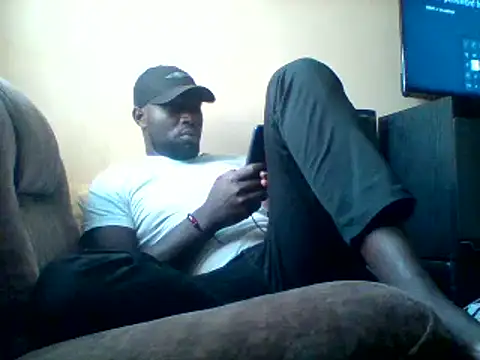 Snapshot of ClinDi chatting on December 19, 2025, 1:46 pm ClinDi online show from December 19, 2025, 1:46 pm