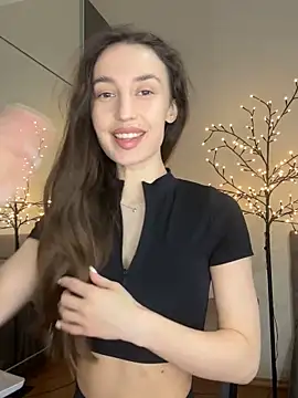 Snapshot of Polli_Kiss chatting on February 21, 2026, 2:30 pm Polli Kiss online show from February 21, 2026, 2:30 pm