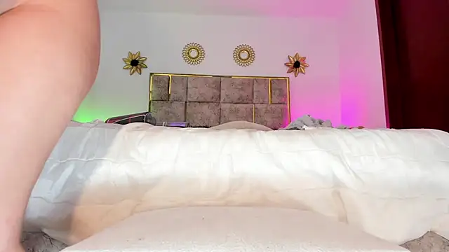 charylove11 online show from February 15, 2025, 7:27 am