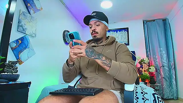 Adil aminn online show from March 10, 2026, 2:59 am