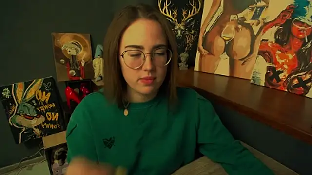 luxie milady online show from February 20, 2026, 1:35 pm