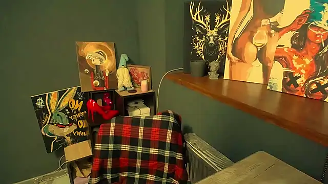 luxie milady online show from March 16, 2026, 1:26 pm