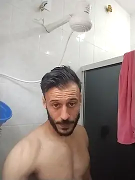 LopeseLua online show from October 3, 2025, 3:46 pm