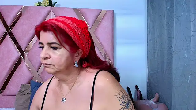 RoxetteMature online show from May 31, 2026, 12:00 pm